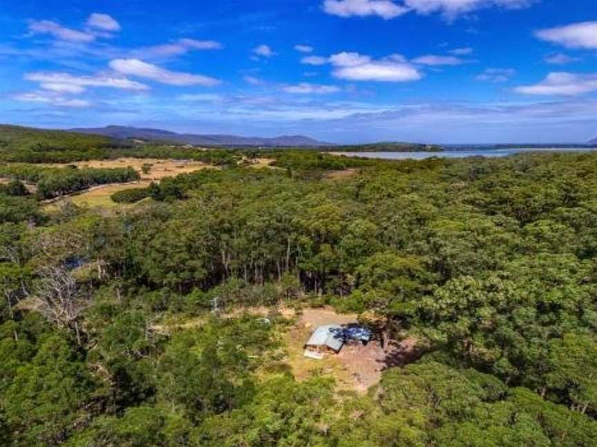 Saintys Creek Cottage, South Bruny, TAS