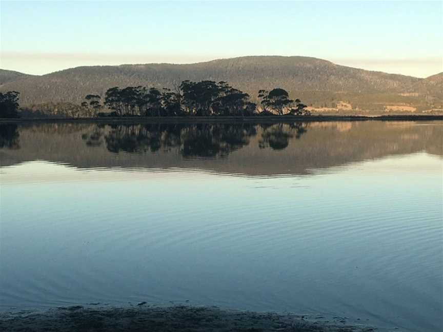 Saintys Creek Cottage, South Bruny, TAS