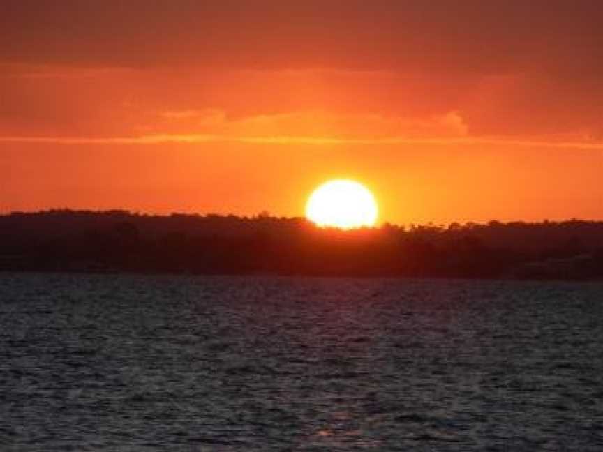 The Boathouse Holiday Rental, Macleay Island, QLD