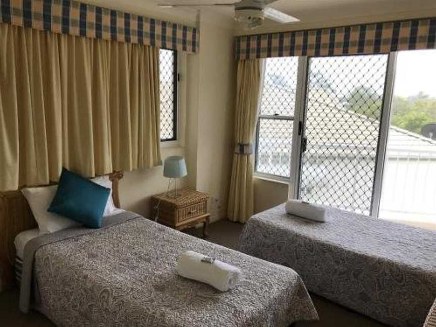 Fairways Golf & Beach Retreat Bribie Island, Woorim, QLD