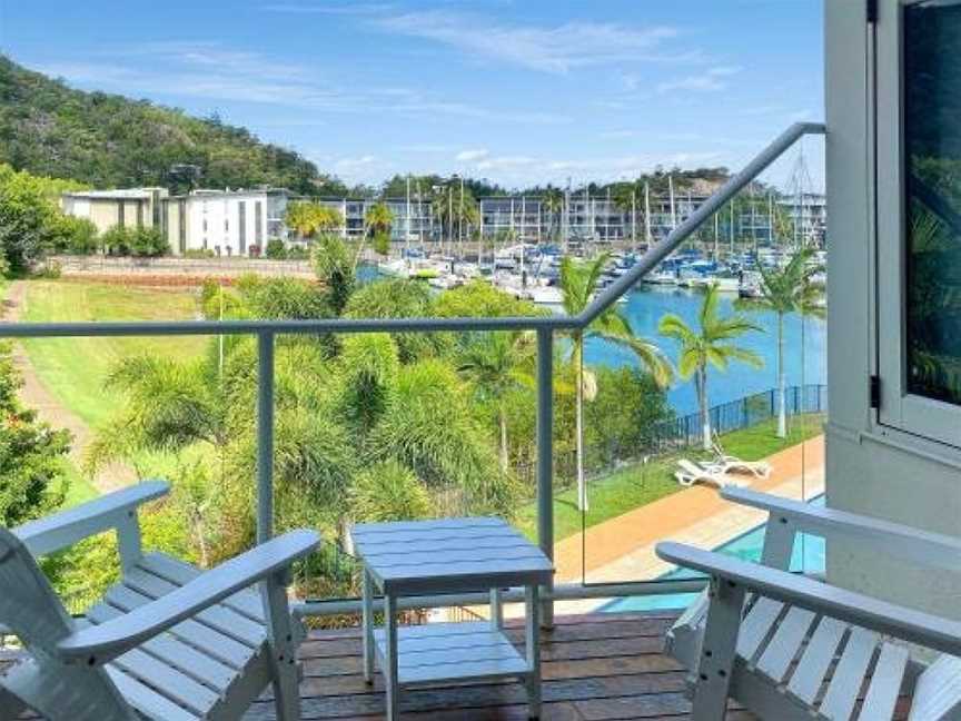 Beachside Apartment 14, Nelly Bay, QLD