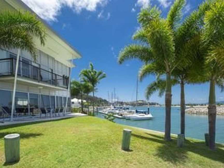 Magnetic Docks Townhouse 1, Nelly Bay, QLD