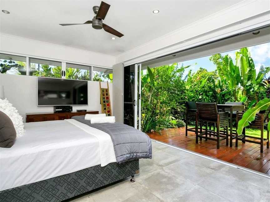 Coral Edge - Luxury Retreat, Palm Cove, QLD