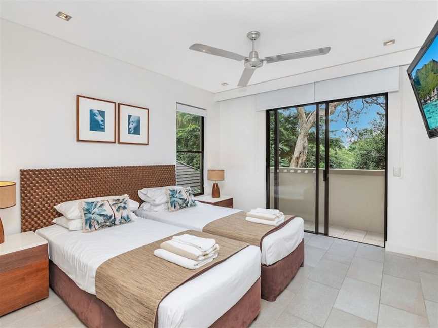 Private Apartments in the Temple Beachfront Resort Palm Cove, Palm Cove, QLD