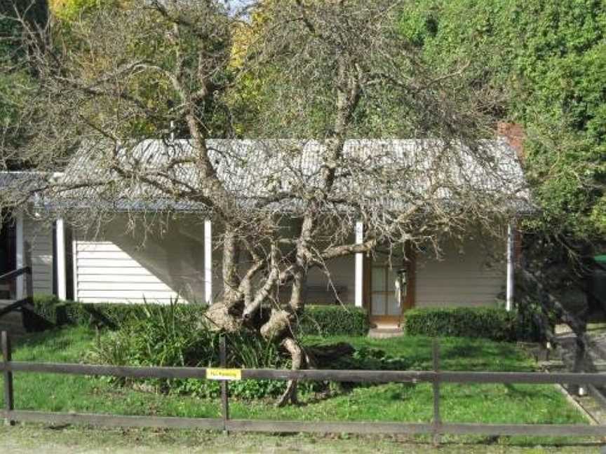 Dandenong Ranges Cottages, The Patch, VIC