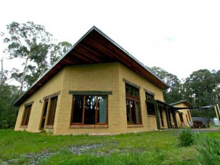 Gumtree Spring, Daylesford, VIC