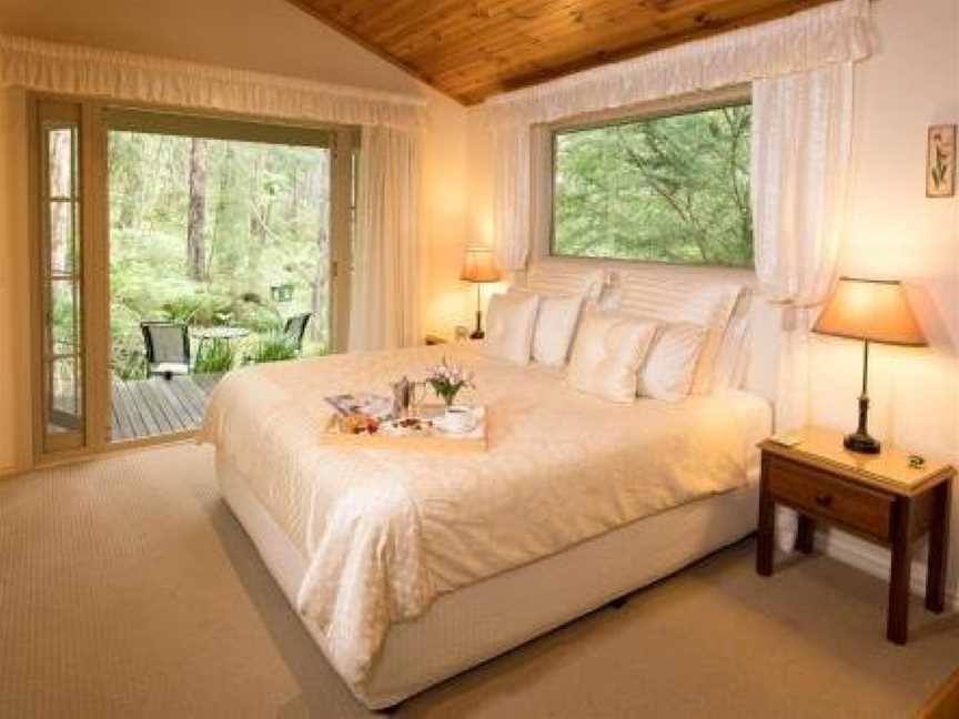 Myers Creek Cascades Luxury Cottages, Healesville, VIC