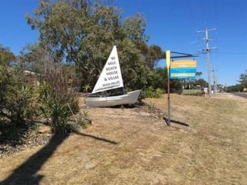 90 mile beachhouse&villas, Golden Beach, VIC