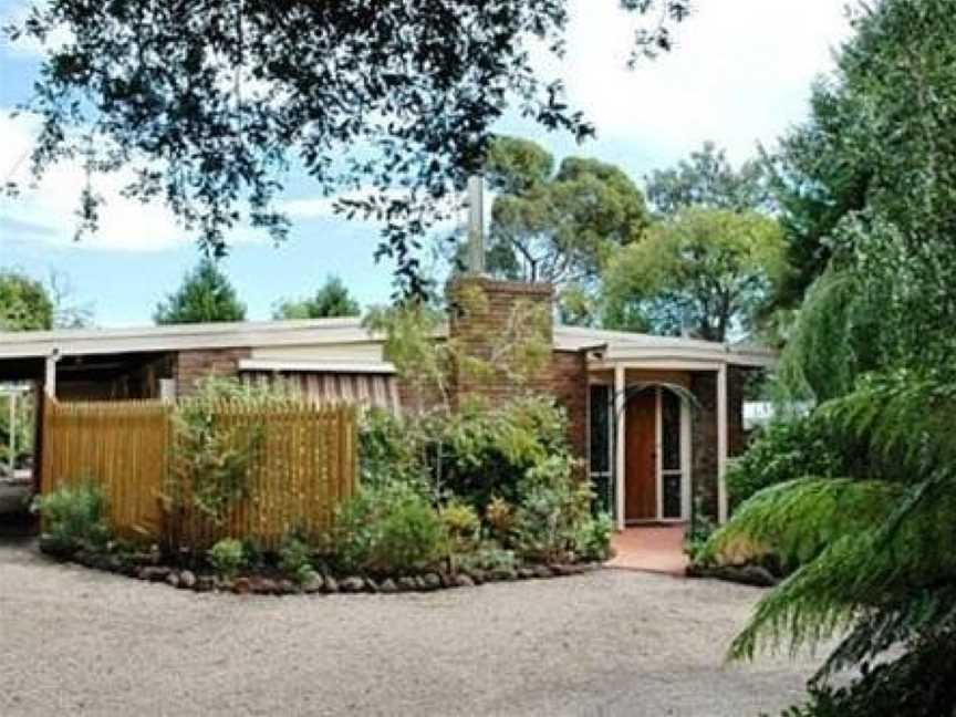 Woodland by the Bay & Puddleduck Cottage, Mount Martha, VIC