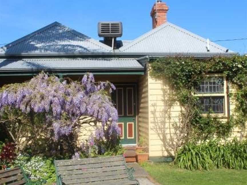 Benambra Bed & Breakfast, Queenscliff, VIC