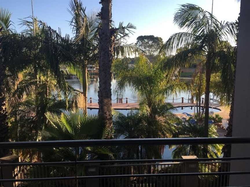 Cypress Waterview Spa Apartment - 37B, Mulwala, VIC