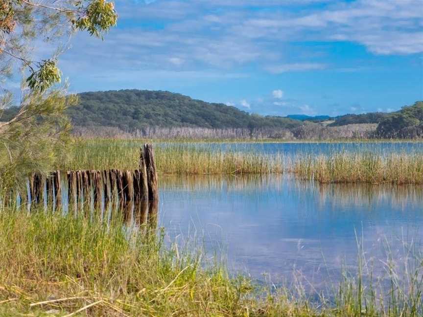 Cabarita Lake Apartments, Bogangar, NSW