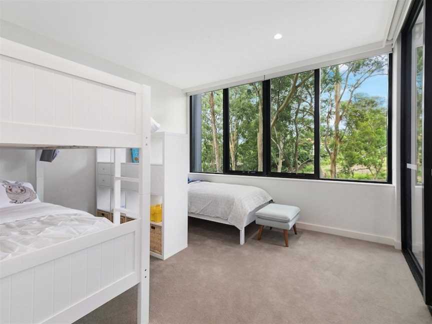 Stylish Lux Home with Hotel Grade Cleanliness, Pymble, NSW