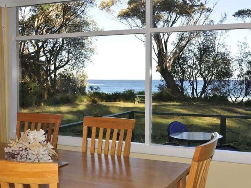 Pebbly Beach Shacks, East Lynne, NSW