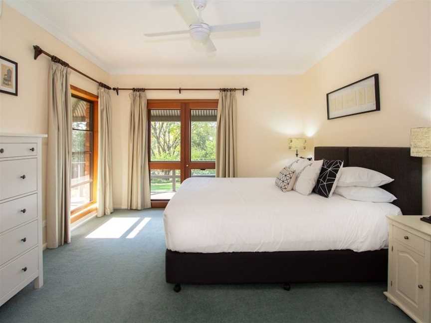 Stay in Mudgee, Burrundulla, NSW