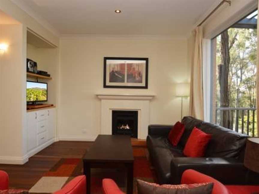 Villa Executive 2br Cypress Resort Condo located within Cypress Lakes Resort (nothing is more central), Pokolbin, NSW