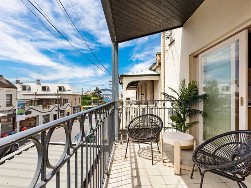 Balmain East Self Contained Two-Bedroom Apartment (BAL 66DARL), Balmain East, NSW