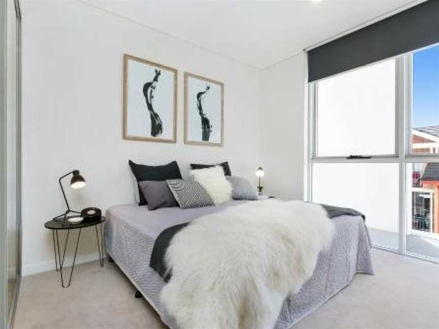 Ultra modern 2 bdrm in St Leonards Crows Nest - 803NOR, Naremburn, NSW