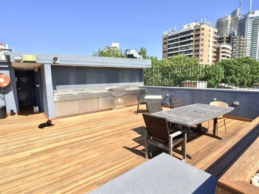 Terrace Apartment With City Views, Potts Point, NSW