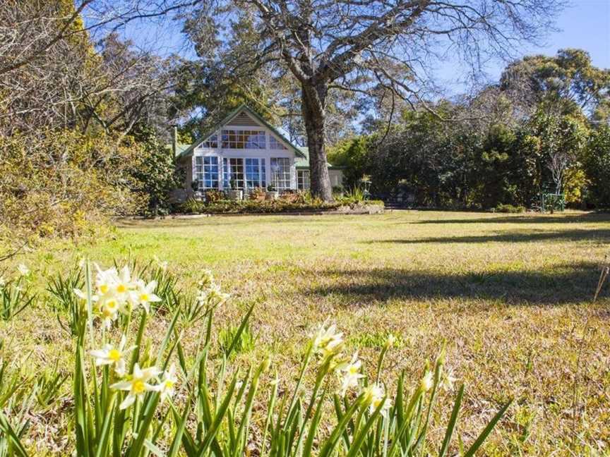 Bygone Beautys Cottages - Bronte Cottage, Bullaburra, NSW