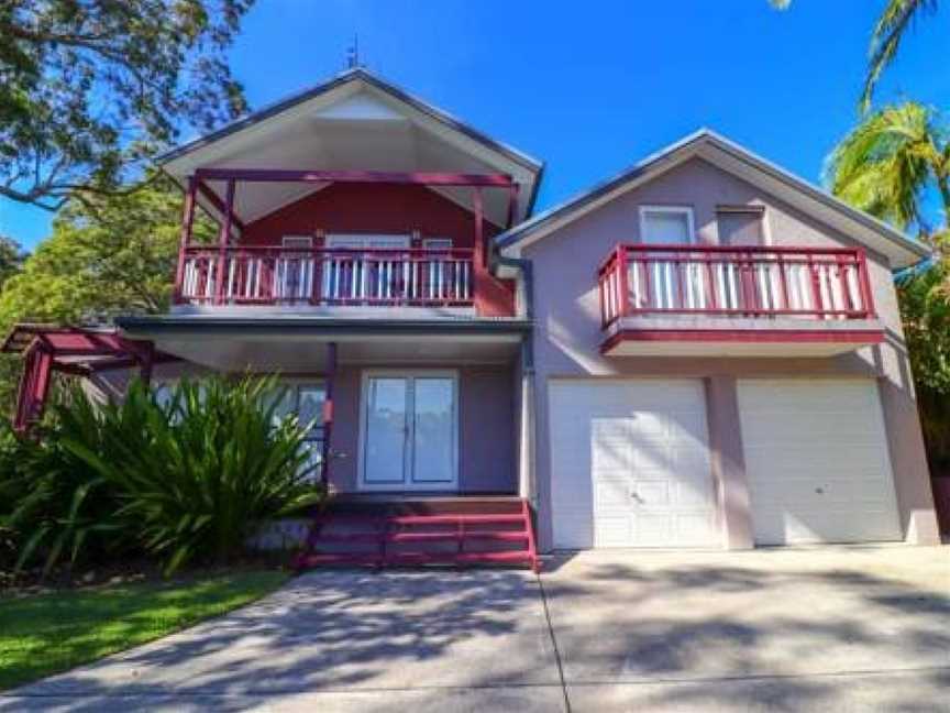 Sea Eagle Manor, Cams Wharf, NSW