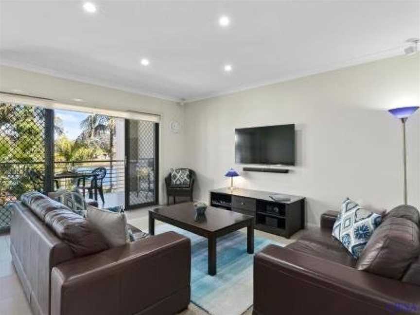 Cypress waterfront spa apartment, Mulwala, NSW