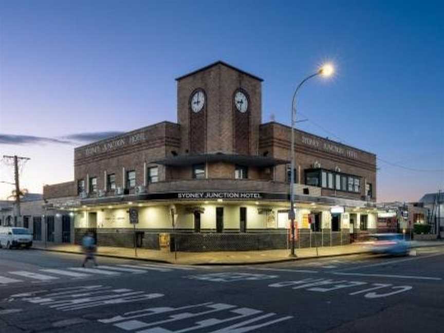 Sydney Junction Hotel, Hamilton, NSW