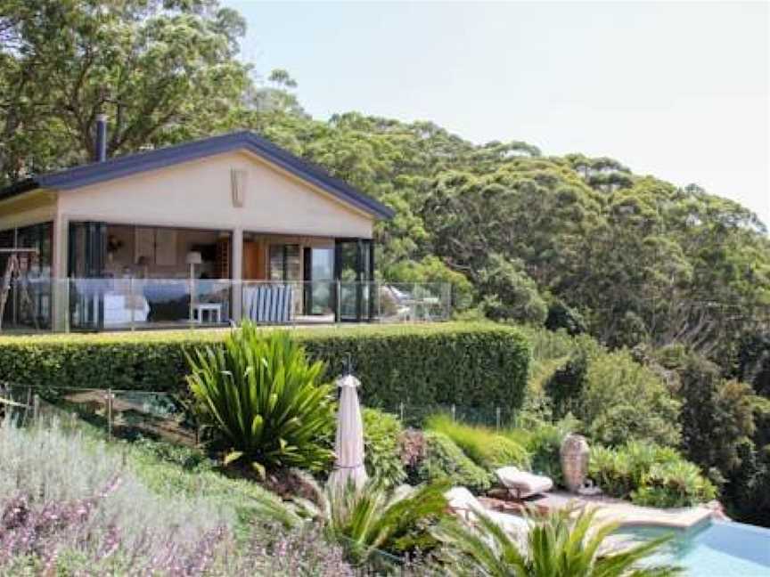 The Outlook Cabana, Picketts Valley, NSW