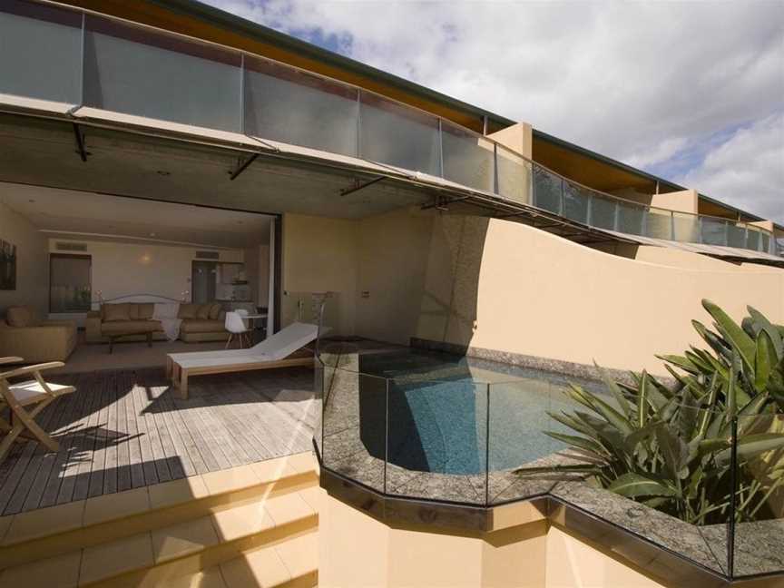 Beach Suites, Byron Bay, NSW