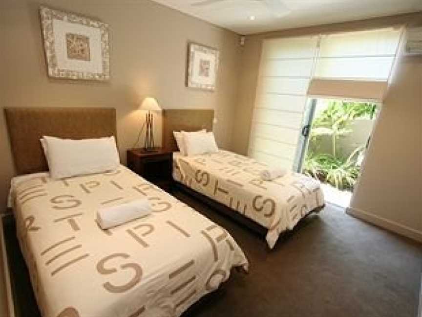 Byron Bay Accom Unit 1 22 Mahogany Drive - Beach House 1 at Vue, Byron Bay, NSW