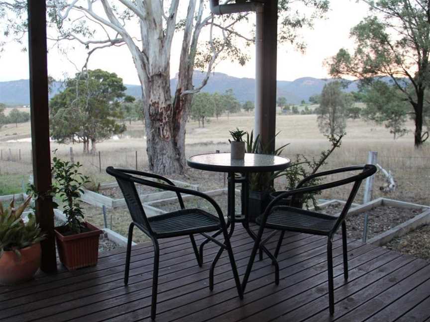 Starline Alpacas Farmstay Resort, Broke, NSW