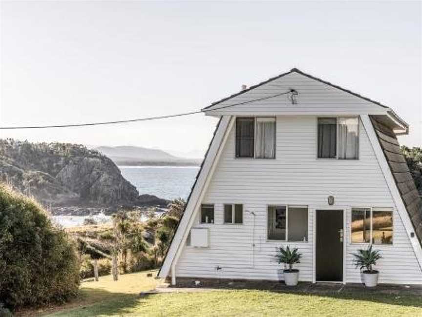 A PERFECT STAY - A Frame, Scotts Head, NSW