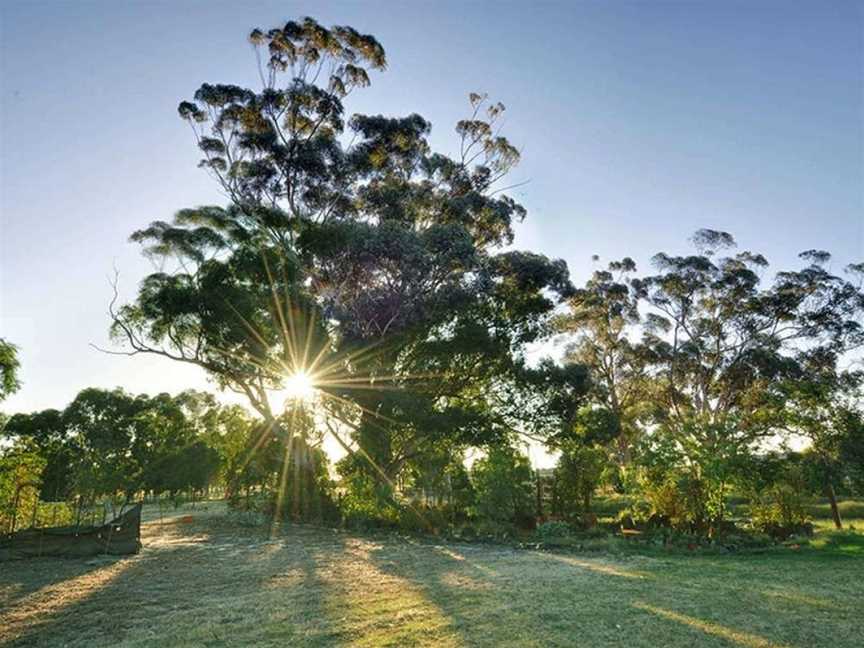 Armadale Farmstay Bed & Breakfast, Haynes, WA