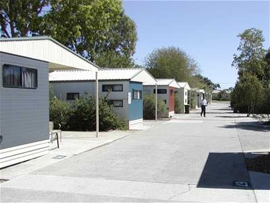 Banksia Tourist Park, Accommodation in Hazelmere