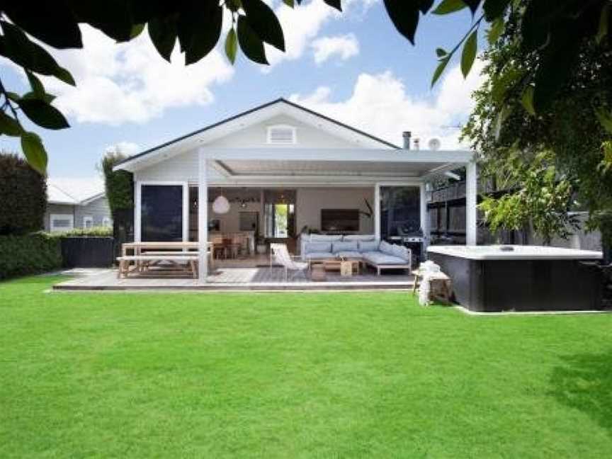 Executive State-Of-The-Art Home - Fibre and Spa, Eden Terrace, New Zealand