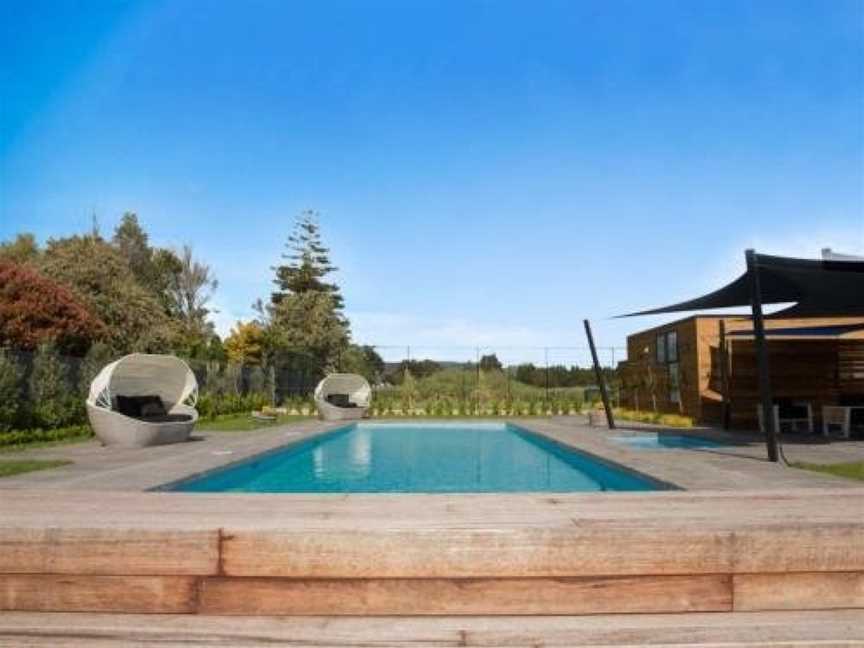 Black Barn Modern: Luxe Martinborough Escape, Martinborough, New Zealand