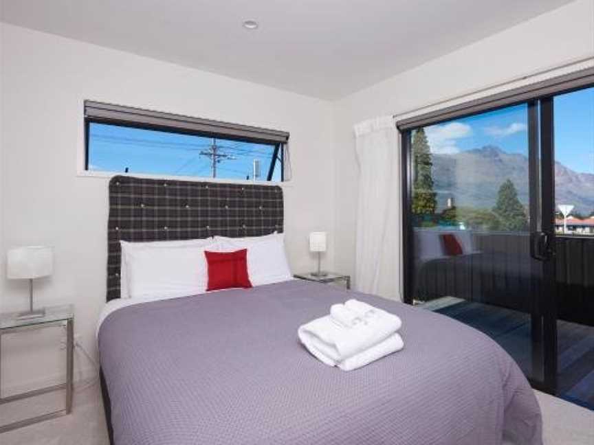 Central Spa Escape - Queenstown Apartment F2, Argyle Hill, New Zealand