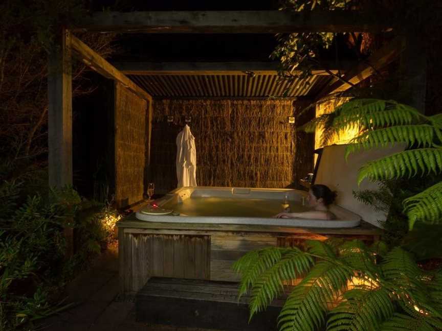 Wairua Lodge - Rainforest River Retreat, Whitianga, New Zealand