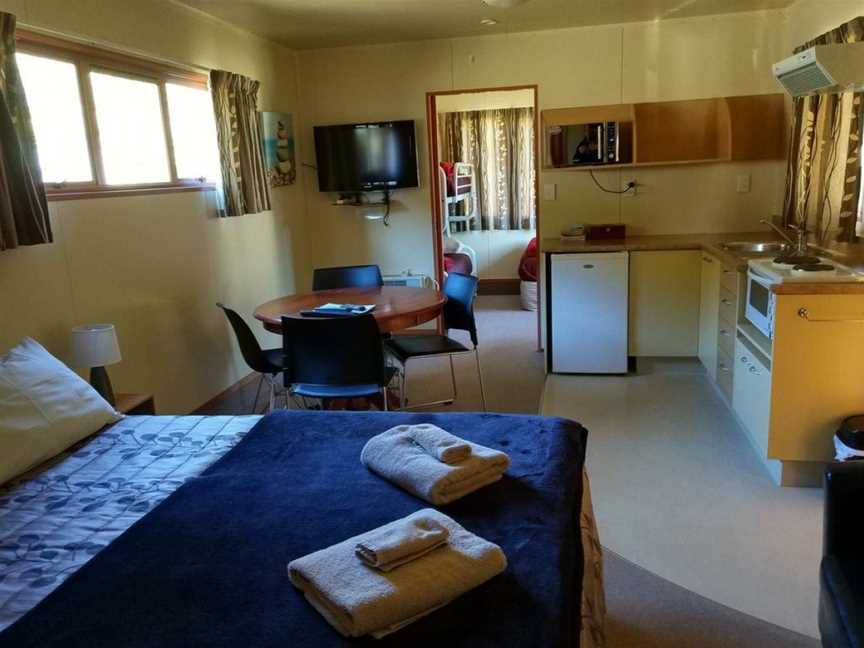 Picton's Waikawa Bay Holiday Park, Picton, New Zealand