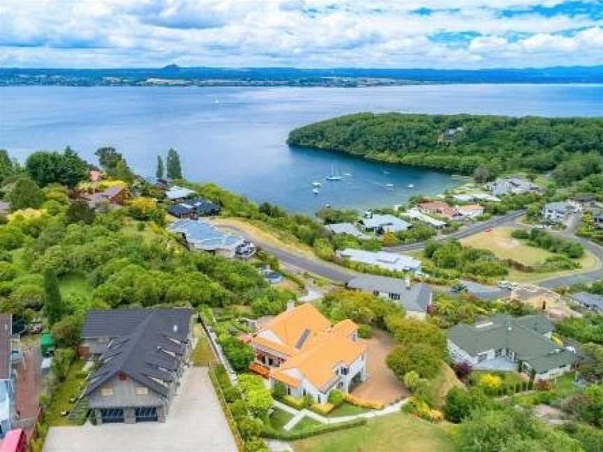 Acacia Waters - Lake Taupo, Taupo, New Zealand