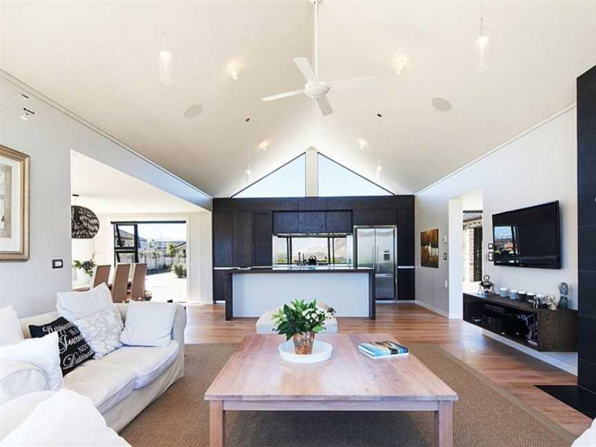 Bull Ridge Retreat - Sleeps 8 - Hot Tub, Wanaka, New Zealand