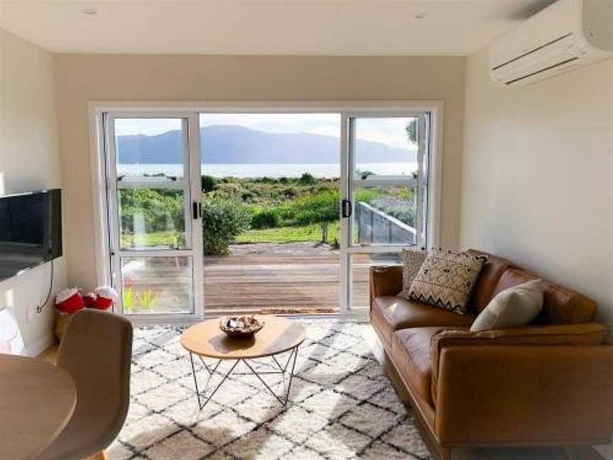 Beachfront Apartments, Paraparaumu, New Zealand