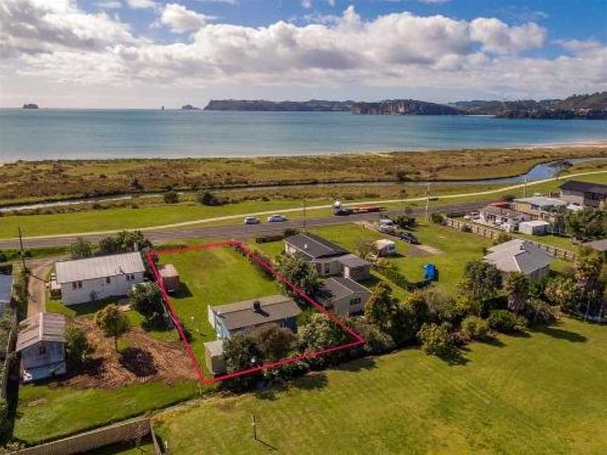 Casa de Perro - Whitianga Holiday Home, Whitianga, New Zealand