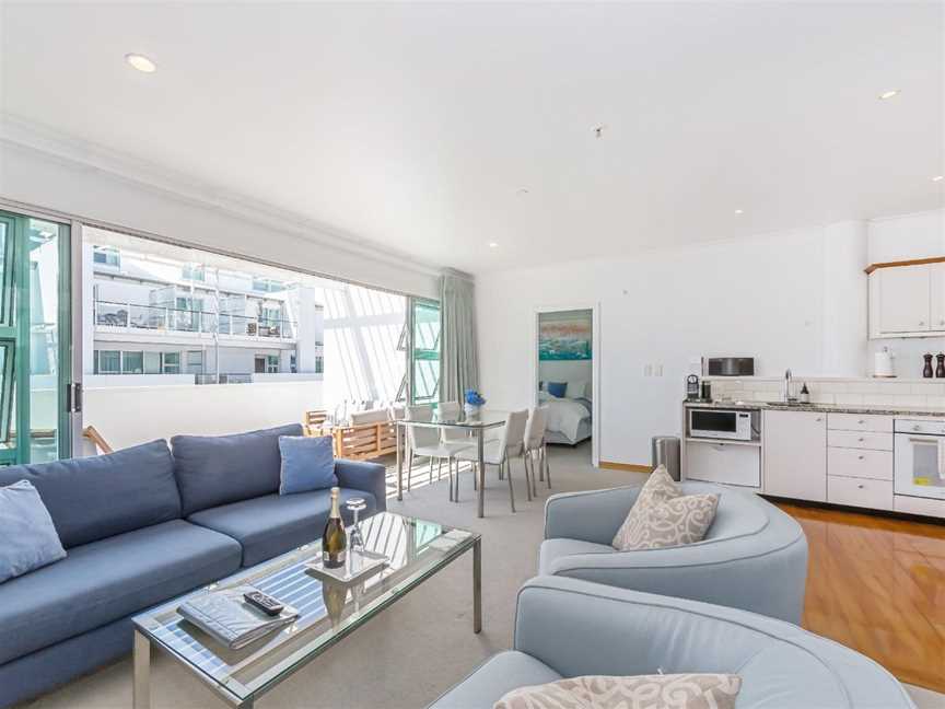 Elegant Waterfront 2BR Apartment at Princes Wharf, Eden Terrace, New Zealand