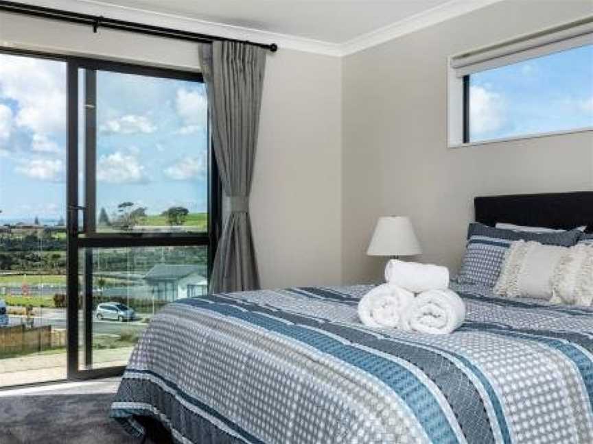 Long Bay Beachstay Accommodation, Whangaparaoa, New Zealand