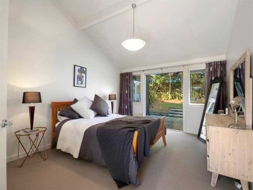 Mahuta Maison - Lake Taupo Holiday Home, Waitahanui, New Zealand