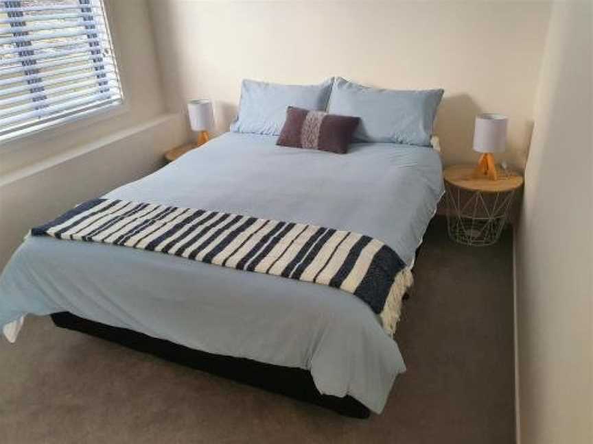 Private 2 Bedroom Apartment Castor Bay Auckland, Castor Bay, New Zealand