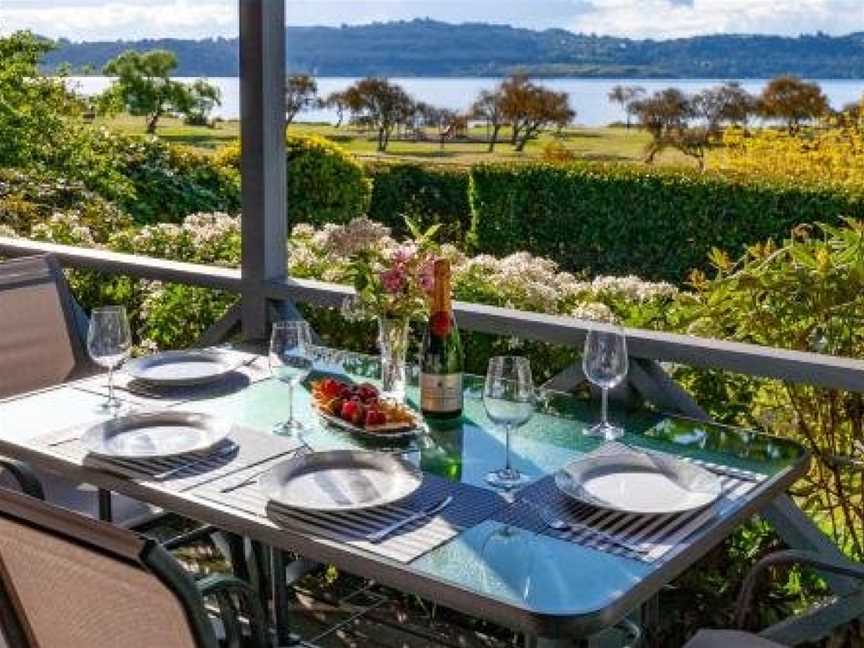 Paradise Found - Lake Taupo Holiday Home, Taupo, New Zealand