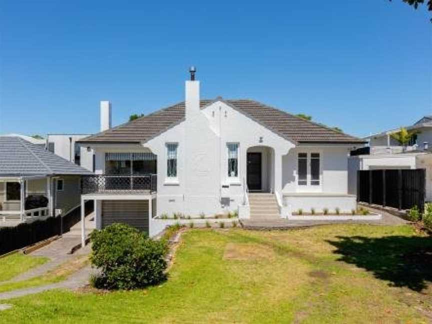 Pitau Paradise - Mt Maunganui Holiday Home, Tauranga (Suburb), New Zealand