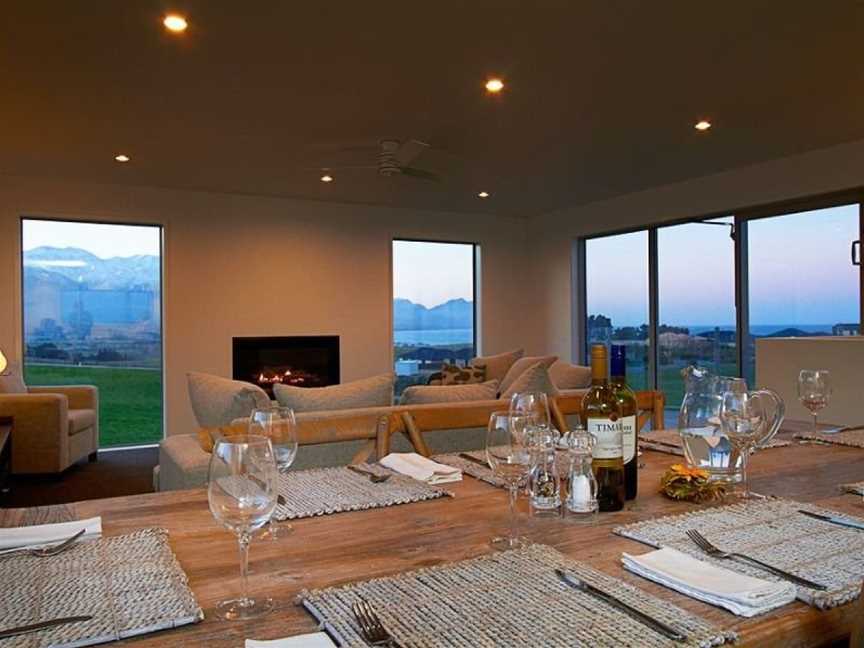 Shearwater Holiday Home by Kaikoura Holiday Home, Kaikoura (Suburb), New Zealand